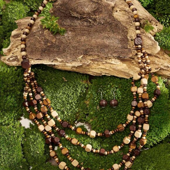 Vintage Wooden Beaded Necklace Multi Layered Unique Shape Women's Jewelry - Picture 7 of 9